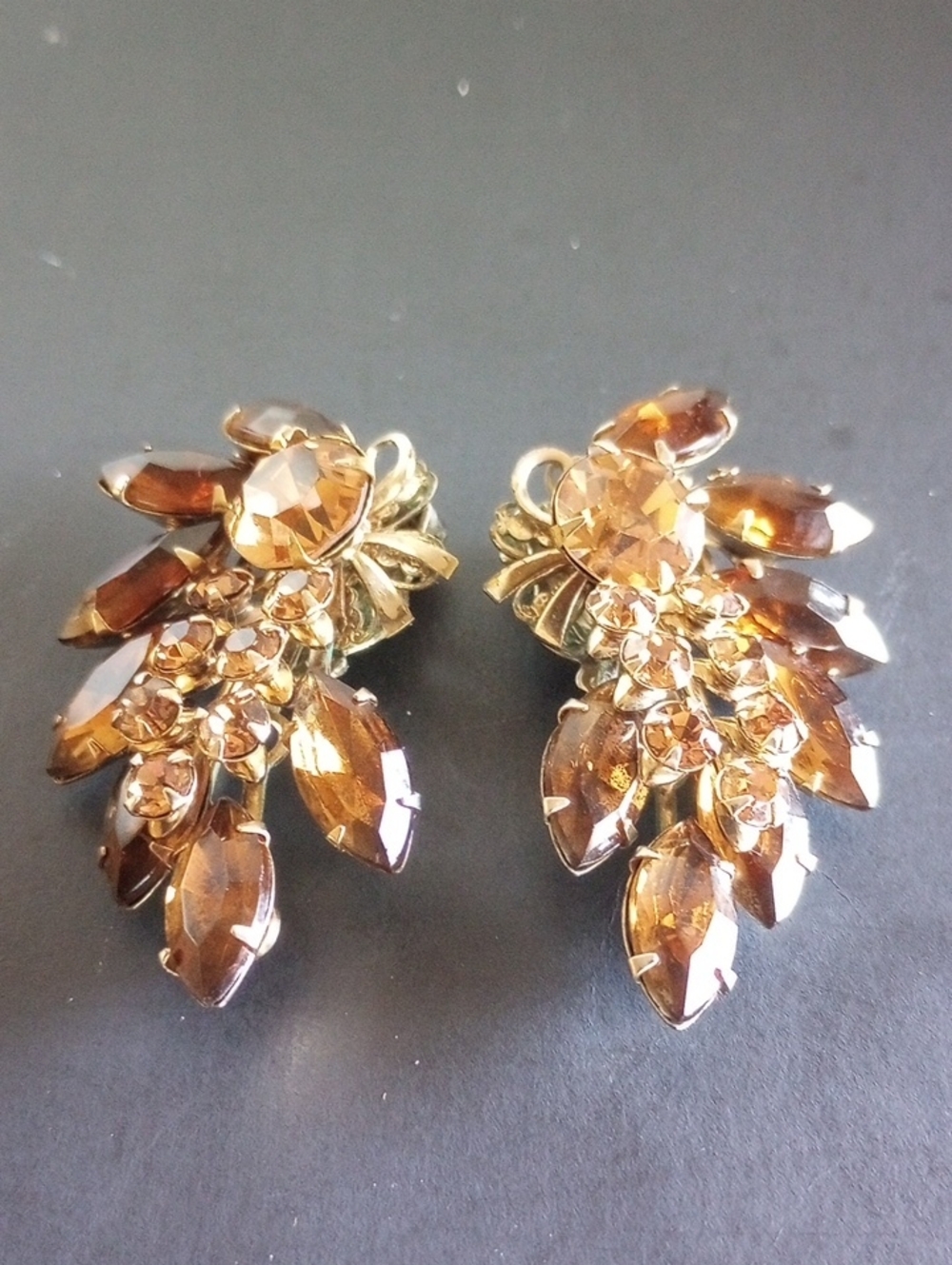 Gold-Tone Brown Crystal Cluster Clip-On Earrings
